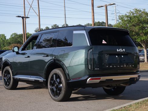 New 2027 Kia Telluride SX FWD image 3