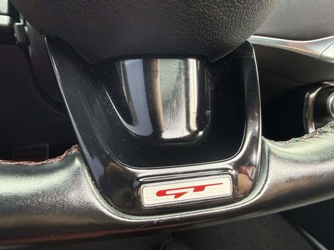 Used 2019 Kia Stinger GT1 image 22