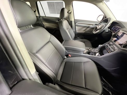 Used 2023 Volkswagen Atlas SE image 26