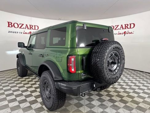 New 2025 Ford Bronco Badlands image 5