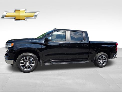 Certified 2025 Chevrolet Silverado 1500 LT RWD image 3
