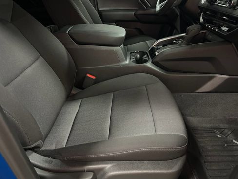 Used 2024 Chevrolet Colorado Trail Boss w/ Technology Package image 15