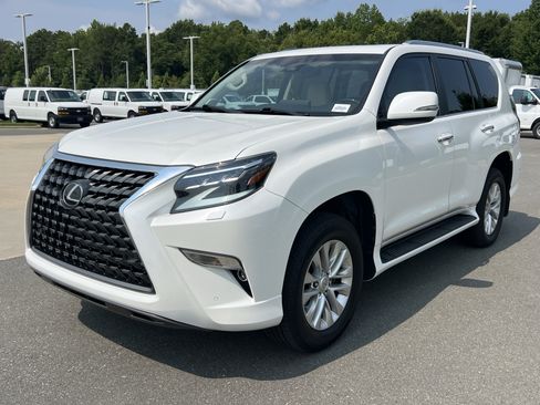 Used 2022 Lexus GX 460 Premium w/ Premium Plus Package AWD/4WD image 5