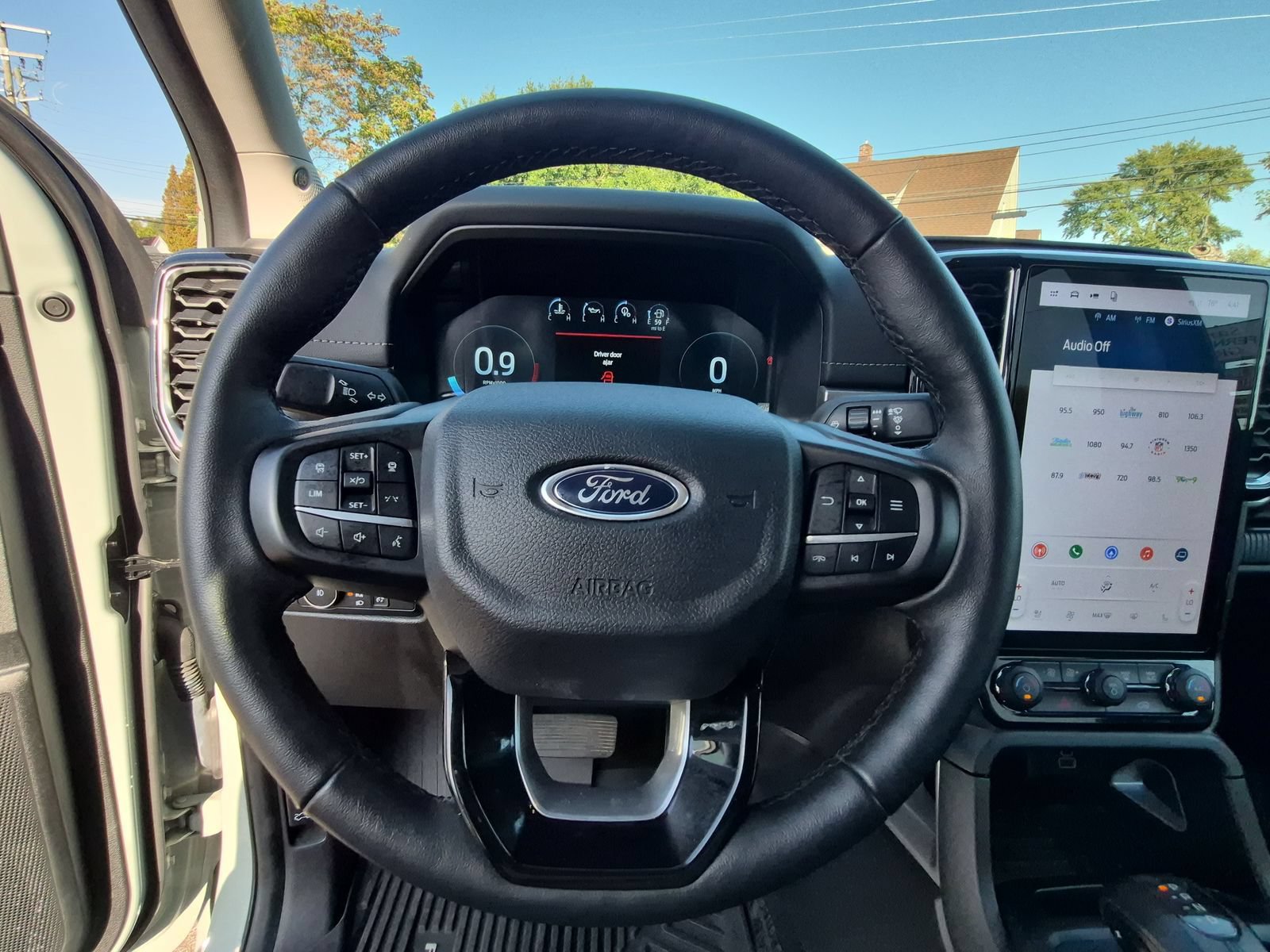 Used 2024 Ford Ranger Lariat w/ Advanced Towing Package AWD/4WD image 23