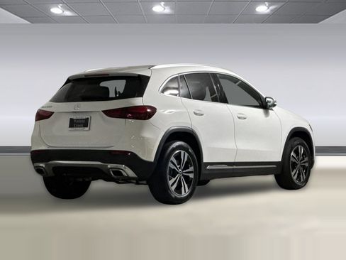 Used 2026 Mercedes-Benz GLA 250 image 8