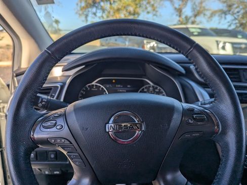 Used 2021 Nissan Murano SV w/ SV Special Edition Package image 27