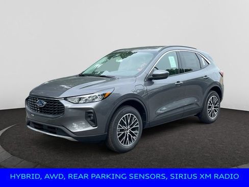 New 2024 Ford Escape SE FWD image 1