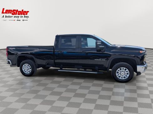 Used 2025 Chevrolet Silverado 3500 LT w/ Safety Package AWD/4WD image 6