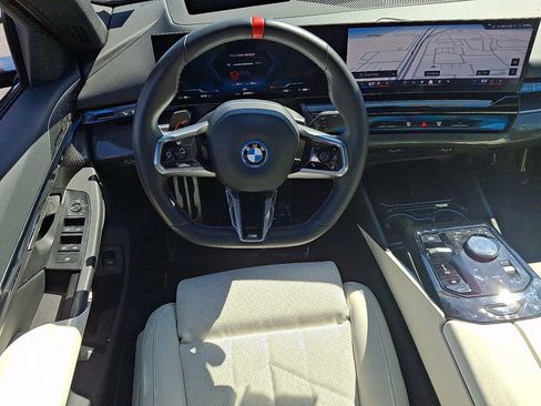 Used 2024 BMW i5 M60 w/ Premium Package image 11