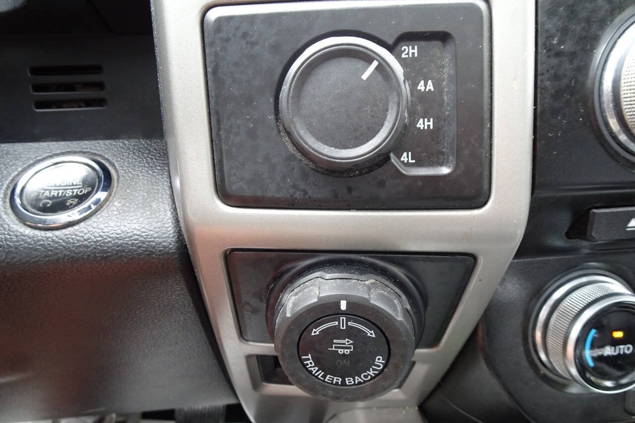 Used 2016 Ford F150 Lariat w/ Equipment Group 501A Mid AWD/4WD image 27