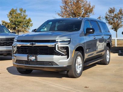 New 2026 Chevrolet Suburban LS w/ LPO, Dark Essentials Package