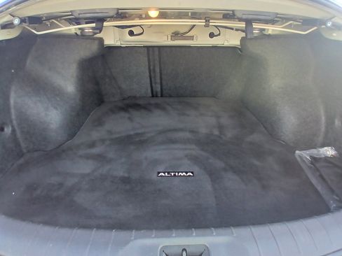 Used 2020 Nissan Altima 2.5 SR image 33