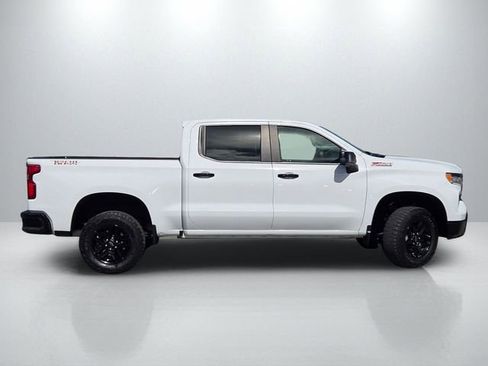 Used 2023 Chevrolet Silverado 1500 LT Trail Boss w/ LT Trail Boss Premium Package image 3