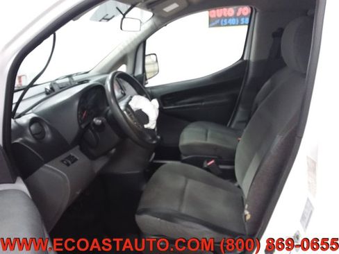 Used 2018 Chevrolet City Express LT image 10