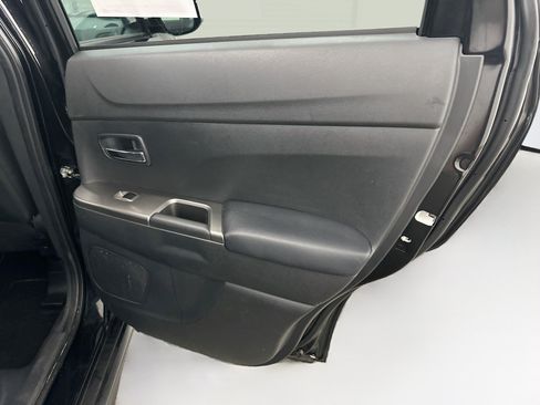 Used 2024 Mitsubishi Outlander Sport AWD image 30