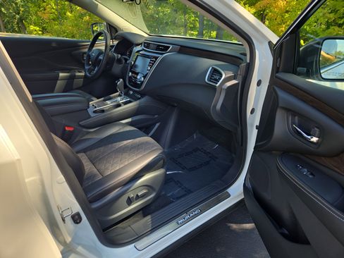 Certified 2024 Nissan Murano Platinum w/ Cargo Package image 25