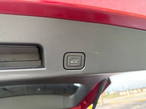 Used 2026 Buick Enclave Preferred FWD image 16