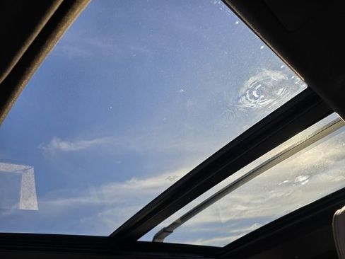 Used 2024 Ford Expedition King Ranch image 21