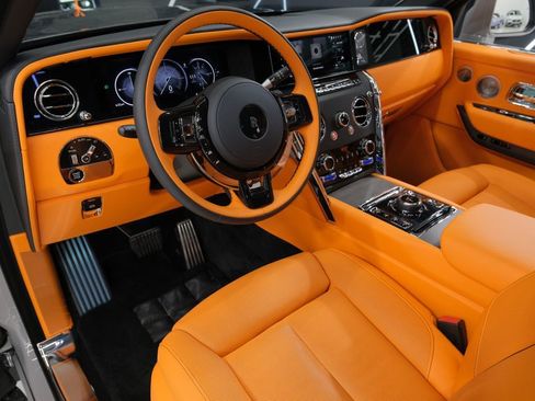 Used 2026 Rolls-Royce Cullinan AWD/4WD image 66