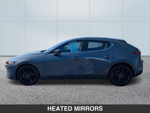 Used 2023 MAZDA MAZDA3 s FWD image 2