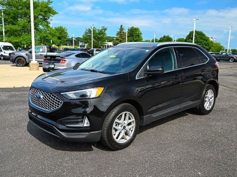 Certified 2024 Ford Edge SEL w/ Convenience Package AWD/4WD image 9