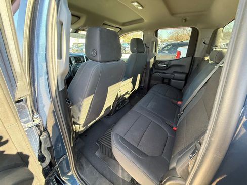 Used 2019 Chevrolet Silverado 1500 Custom Trail Boss image 22