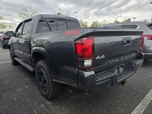 Used 2021 Toyota Tacoma SR image 5