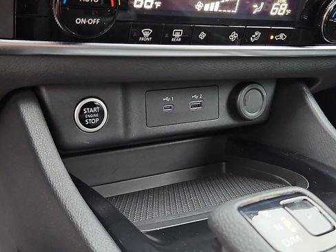 Certified 2023 Nissan Rogue SV AWD/4WD image 21