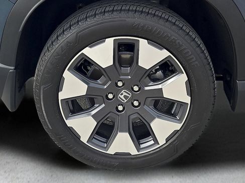 Used 2026 Honda Pilot Elite image 8