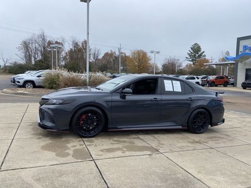 Used 2023 Toyota Camry TRD image 5