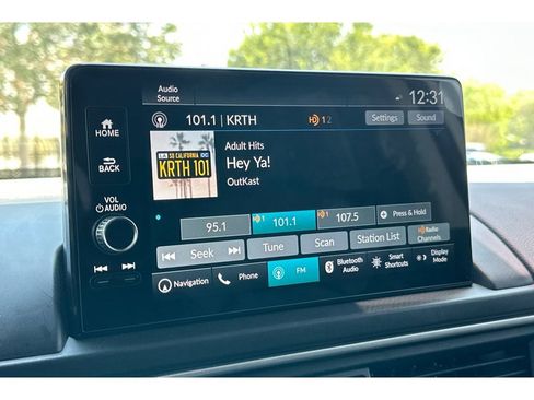 Used 2025 Honda Pilot Touring image 27