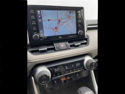 Used 2019 Toyota RAV4 Limited w/ Cold Weather Package FWD image 14