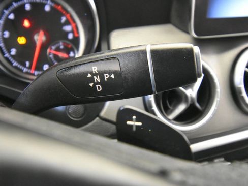 Used 2019 Mercedes-Benz CLA 250 4MATIC w/ Premium Package image 36