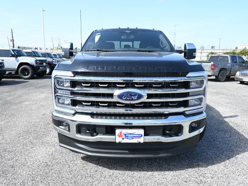 New 2026 Ford F250 King Ranch w/ Chrome Package AWD/4WD image 9