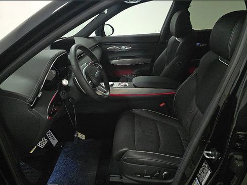 Used 2025 Genesis GV70 2.5T w/ Sport Prestige Package image 5