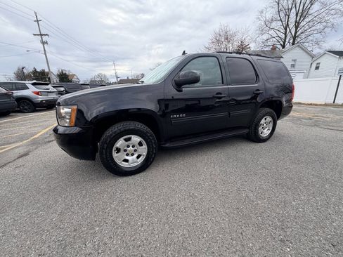 Used 2014 Chevrolet Tahoe LS image 36