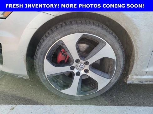 Used 2017 Volkswagen GTI S image 12