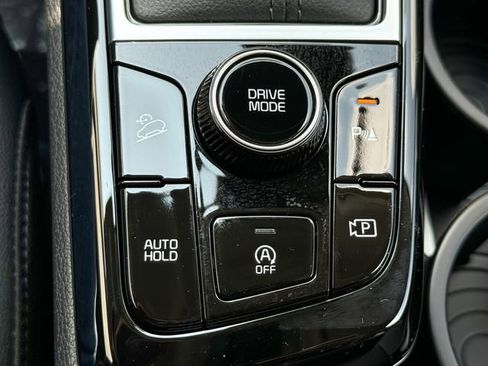 Certified 2025 Kia Sportage EX image 41