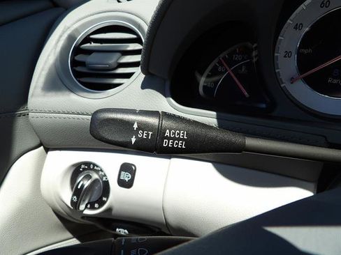 Used 2009 Mercedes-Benz SL 550 image 25