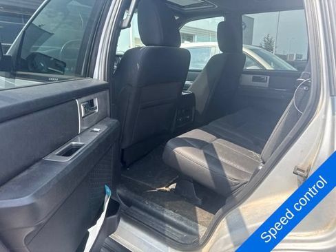 Used 2017 Ford Expedition XLT AWD/4WD image 10