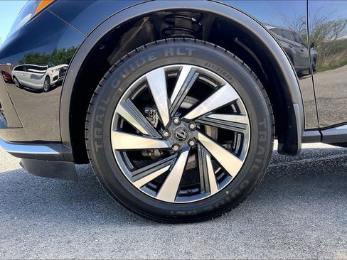 Used 2023 Nissan Murano SL w/ SL Moonroof Package AWD/4WD image 9