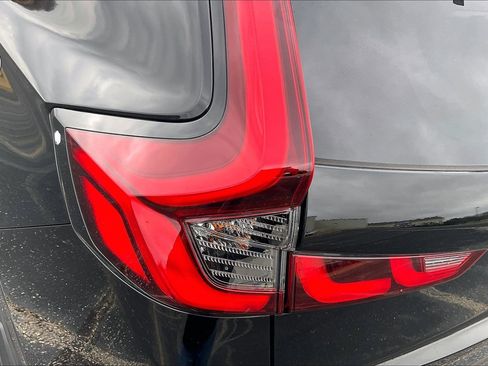 Used 2025 Honda CR-V Sport image 25