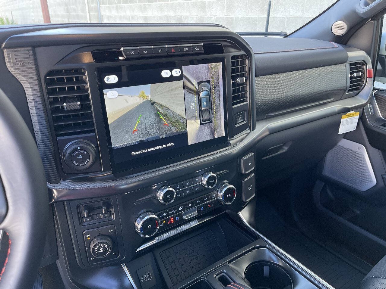 Used 2026 Ford F150 Raptor AWD/4WD image 19