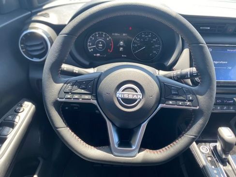 Used 2024 Nissan Kicks SR w/ SR Premium Package FWD image 12