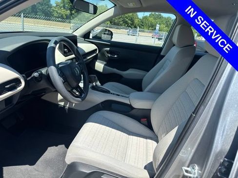 Used 2024 Honda HR-V LX image 9