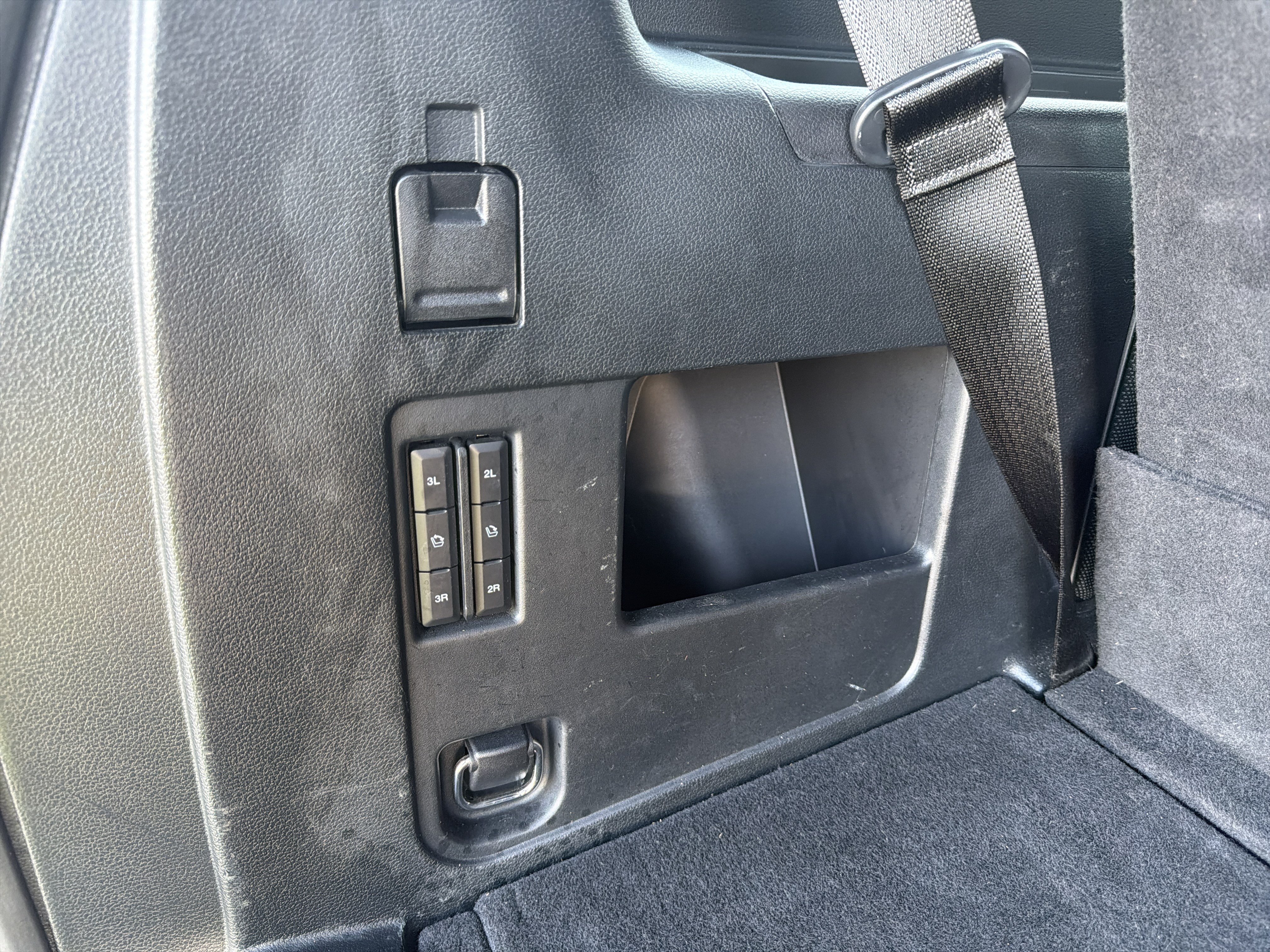 Used 2021 Ford Expedition Limited RWD image 26