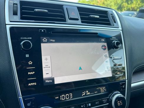 Used 2018 Subaru Outback 2.5i Limited AWD/4WD image 19