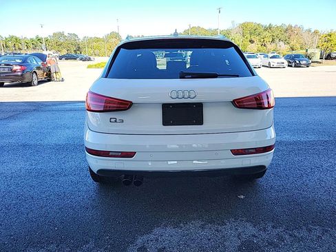 Used 2018 Audi Q3 2.0T Premium w/ Convenience Package image 3