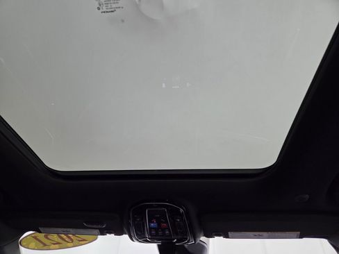 Certified 2021 Jeep Grand Cherokee L Overland image 33