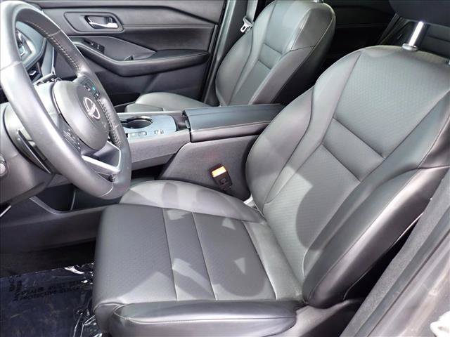 Used 2024 Nissan Rogue SV w/ SV Premium Package FWD image 13